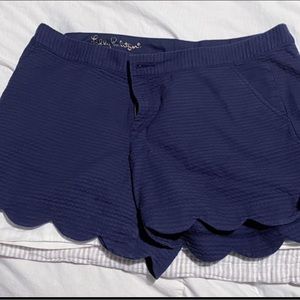 Lilly Pulitzer scalloped shorts NWOT